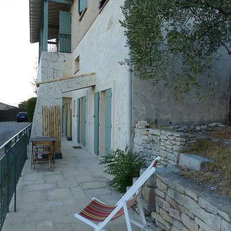 Couette-café Les Amandiers Calvisson